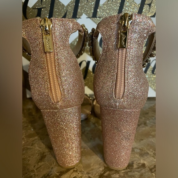 JEWEL BADGLEY MISCHKA Beautiful Rose Gold Evening Heels Size 8 W/Accessory Set - Picture 7 of 15